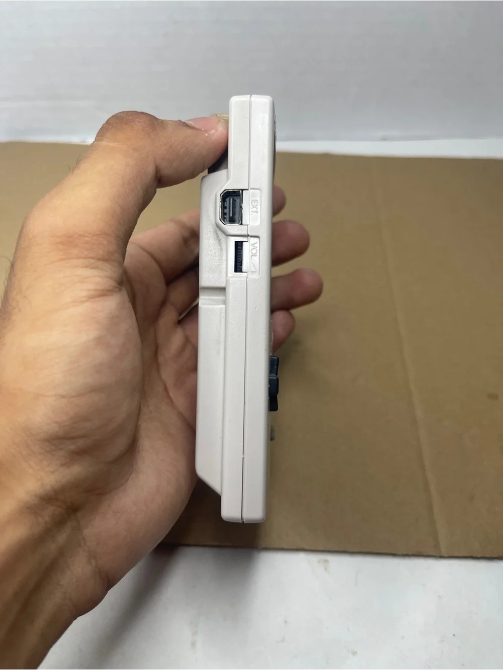 Nintendo Game Boy Pocket - White with Purple Buttons